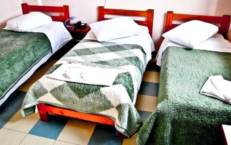 Hotel Puava グアラプアバ エクステリア 写真